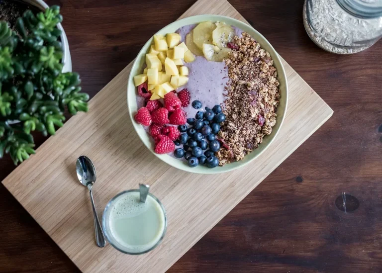 Superfood คืออะไร? เจาะลึกประโยชน์และเทรนด์อาหารสุขภาพ 2026 พร้อมทำความรู้จัก “ผำ” อัญมณีสีเขียวแห่งอนาคต Superfood คืออะไร ประโยชน์ เทรนด์อาหารสุขภาพ 2026 ผำ อัญมณีสีเขียวแห่งอนาคต